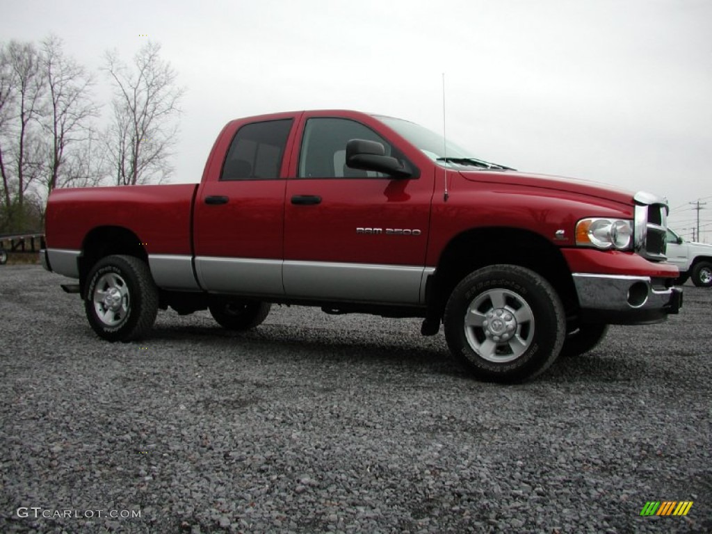 2004 Ram 2500 SLT Quad Cab 4x4 - Flame Red / Dark Slate Gray photo #17