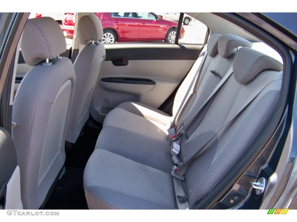 Gray Interior 2009 Hyundai Accent GLS 4 Door Photo #73790132