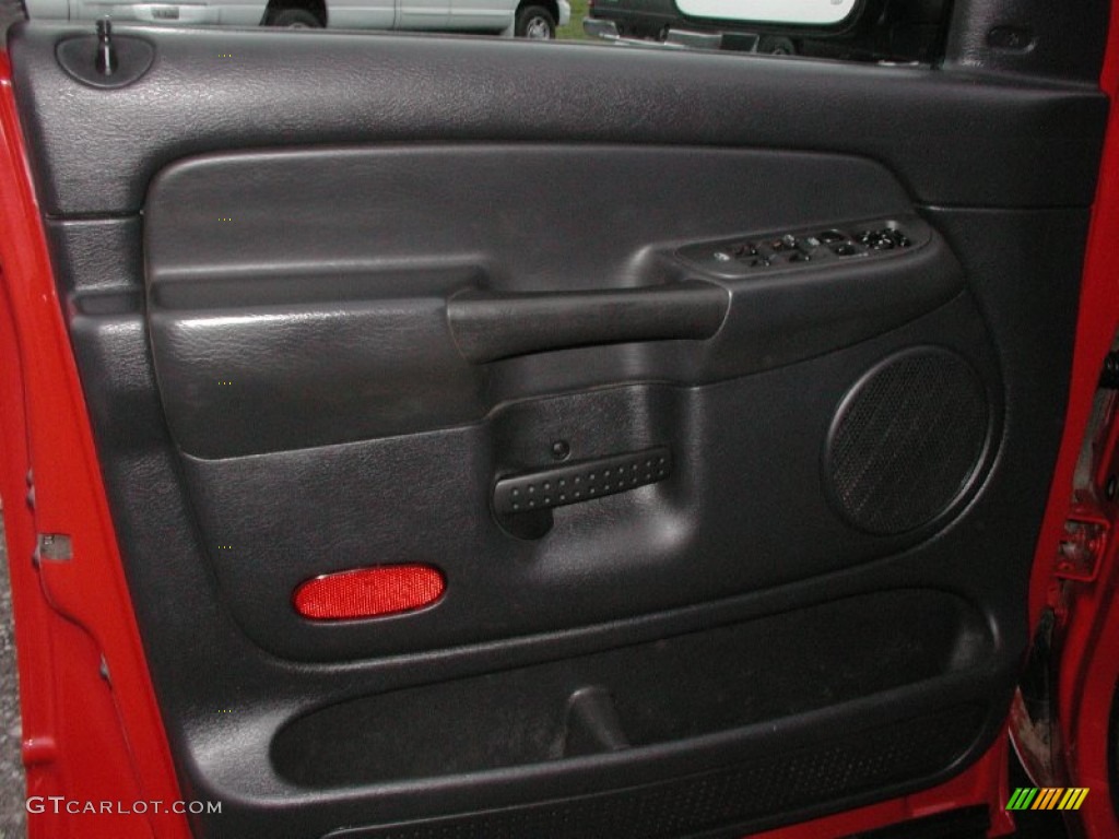2004 Ram 2500 SLT Quad Cab 4x4 - Flame Red / Dark Slate Gray photo #40