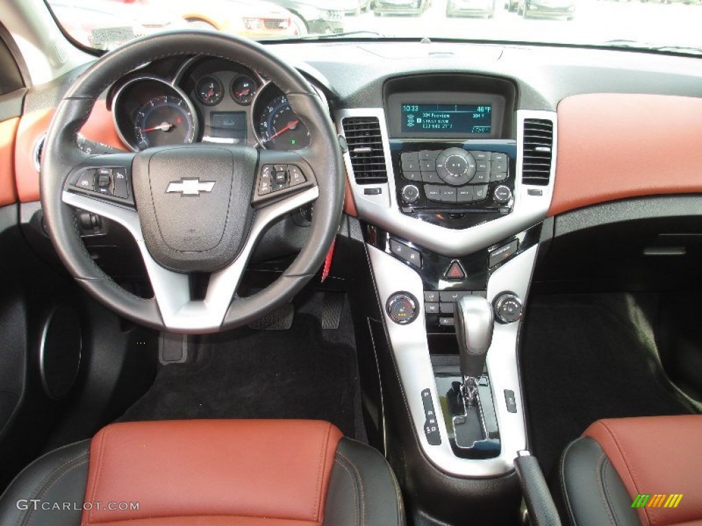 2011 Chevrolet Cruze LT Jet Black/Brick Leather Dashboard Photo #73790597