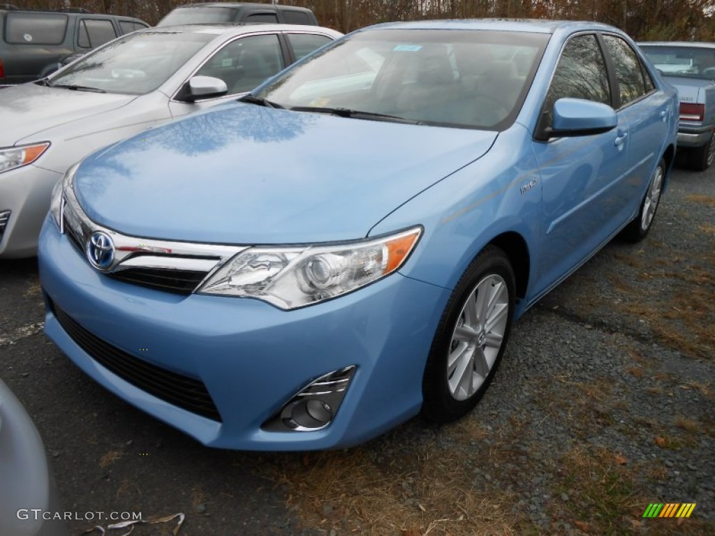 Clearwater Blue Metallic 2012 Toyota Camry Hybrid XLE Exterior Photo #73791083