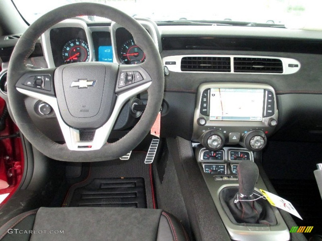 2013 Chevrolet Camaro ZL1 Black Dashboard Photo #73792367