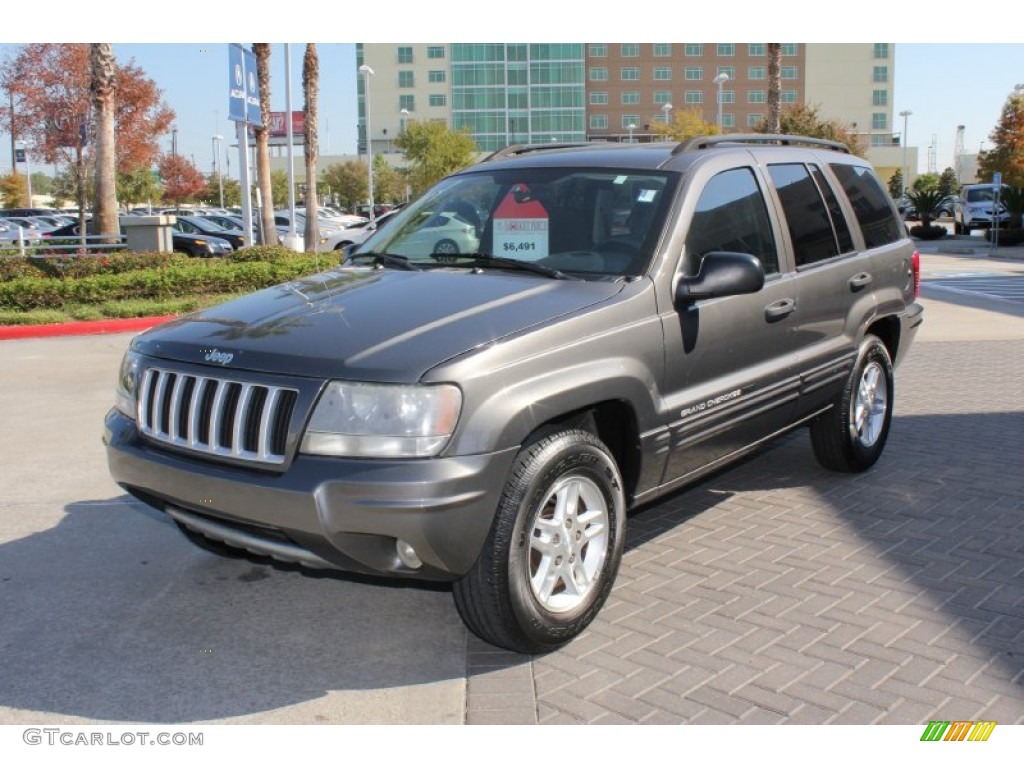 2004 Grand Cherokee Laredo - Graphite Metallic / Dark Slate Gray photo #2