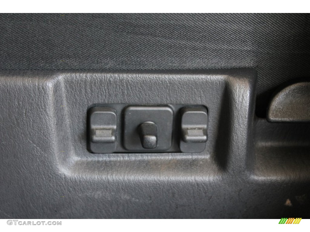 2004 Grand Cherokee Laredo - Graphite Metallic / Dark Slate Gray photo #14