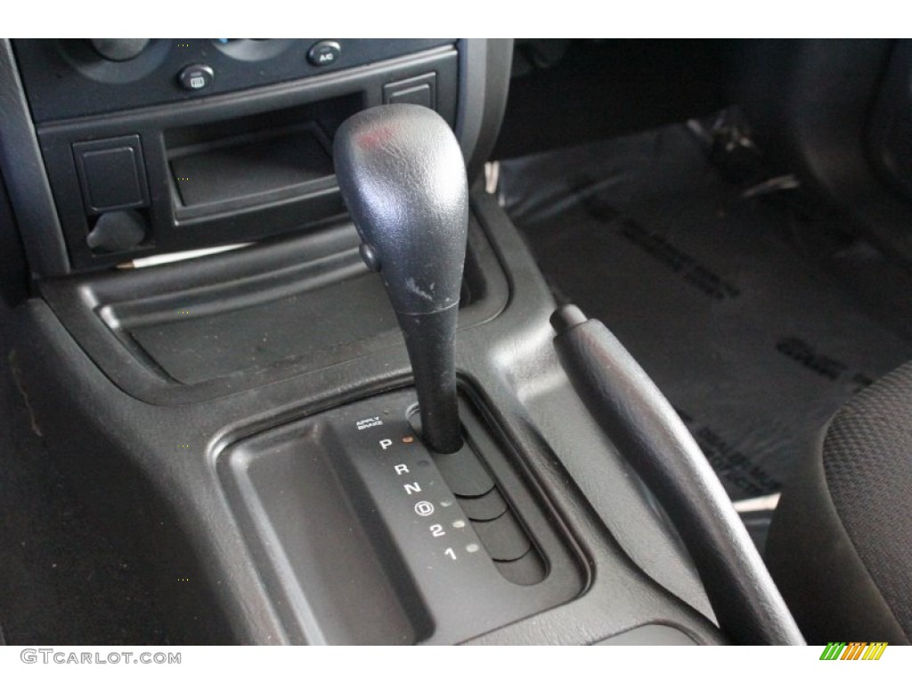 2004 Grand Cherokee Laredo - Graphite Metallic / Dark Slate Gray photo #18