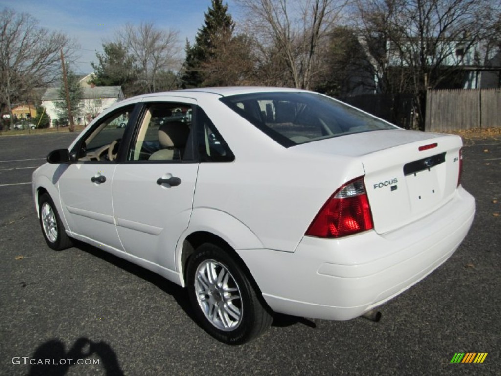 Cloud 9 White 2006 Ford Focus ZX4 SE Sedan Exterior Photo #73797778