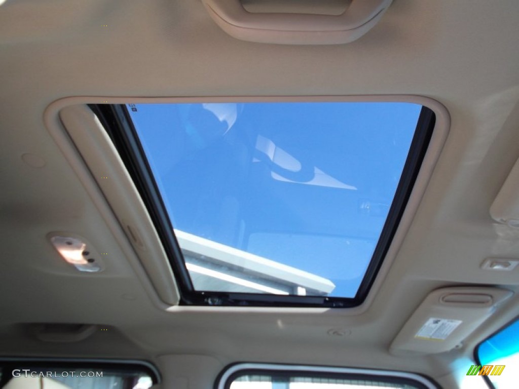 2006 Hummer H3 Standard H3 Model Sunroof Photo #73798589