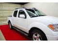 2008 Avalanche White Nissan Frontier LE Crew Cab  photo #14