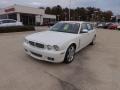 Porcelain 2008 Jaguar XJ Vanden Plas