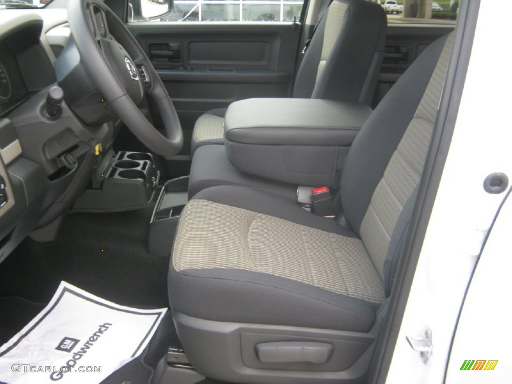 2012 Ram 1500 Express Crew Cab - Bright White / Dark Slate Gray/Medium Graystone photo #12