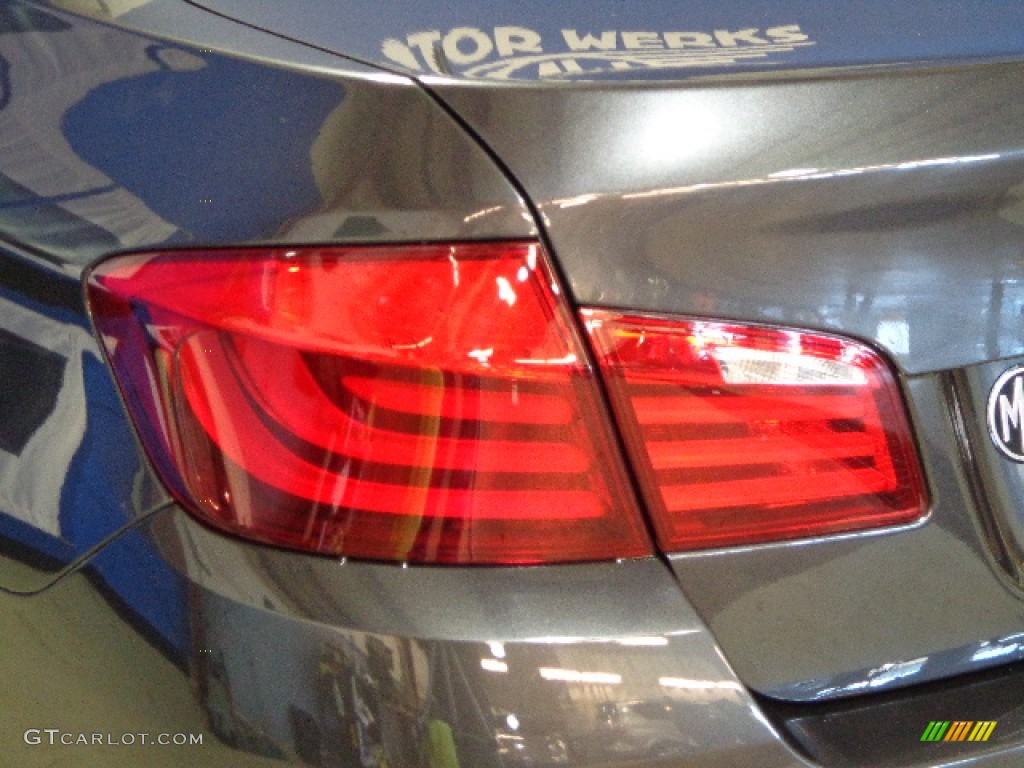 2011 5 Series 535i xDrive Sedan - Dark Graphite Metallic / Oyster/Black photo #30