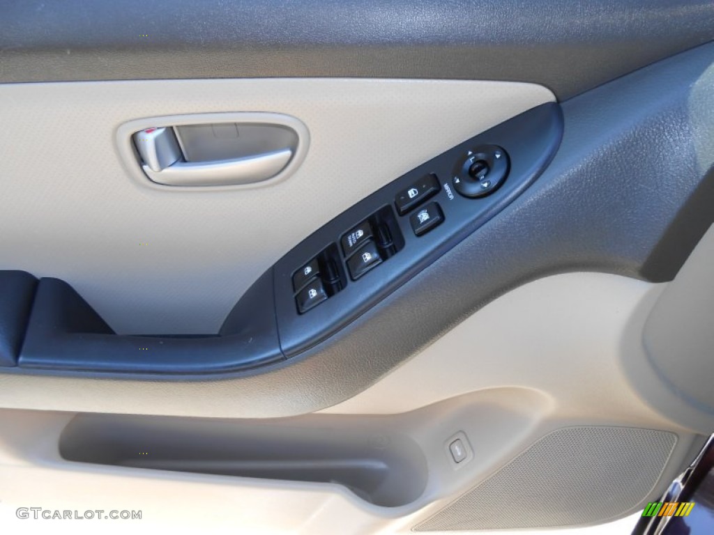2007 Hyundai Elantra GLS Sedan Controls Photo #73803515