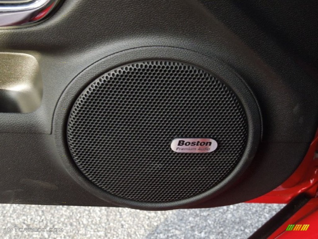 2013 Chevrolet Camaro LT Coupe Audio System Photo #73803668