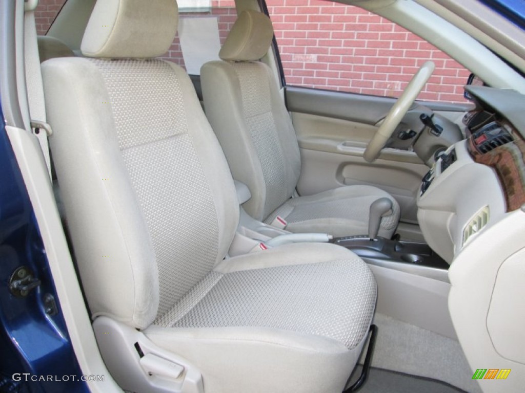2003 Mitsubishi Lancer LS Front Seat Photos