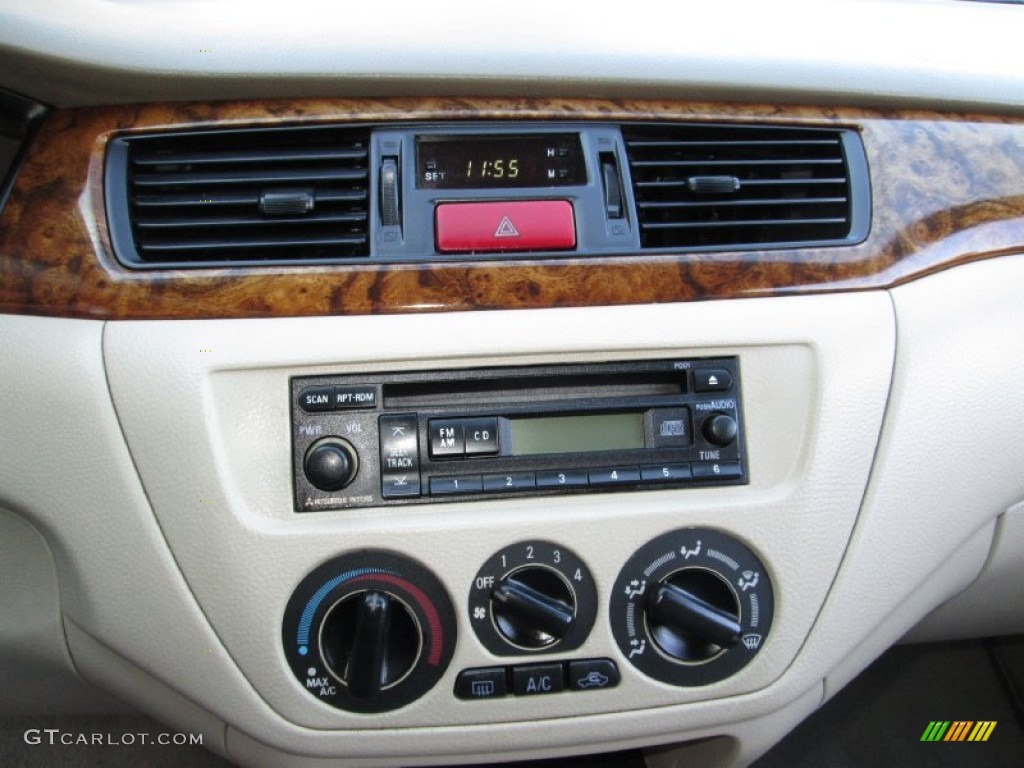 2003 Mitsubishi Lancer LS Controls Photo #73809503