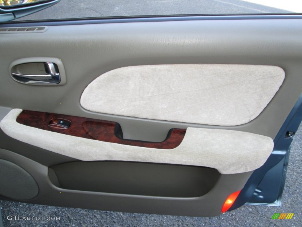 2005 Hyundai Sonata LX V6 Beige Door Panel Photo #73810271