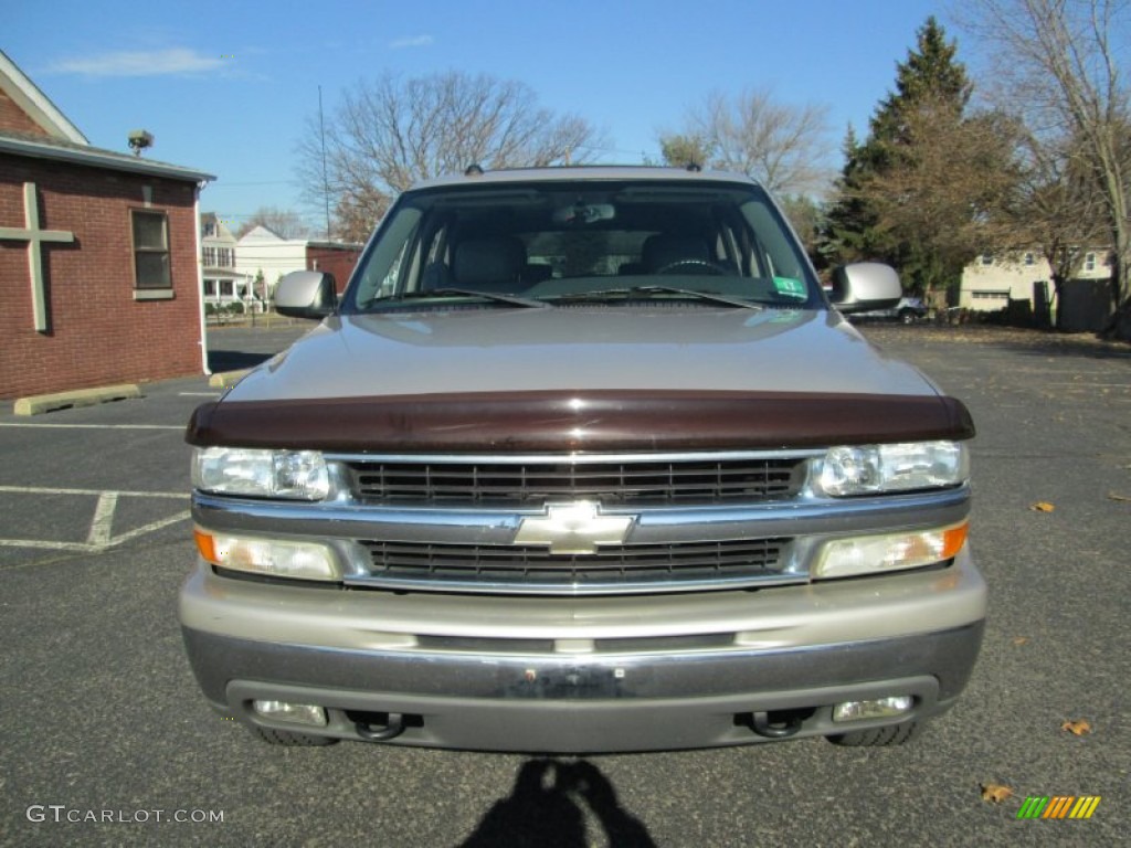 2004 Tahoe LT 4x4 - Silver Birch Metallic / Gray/Dark Charcoal photo #12