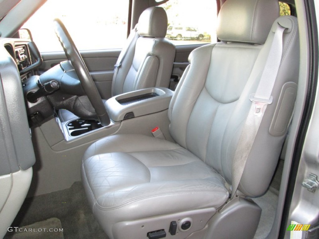 2004 Chevrolet Tahoe LT 4x4 Front Seat Photo #73812716