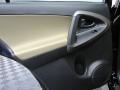 Black - RAV4 4WD Photo No. 17
