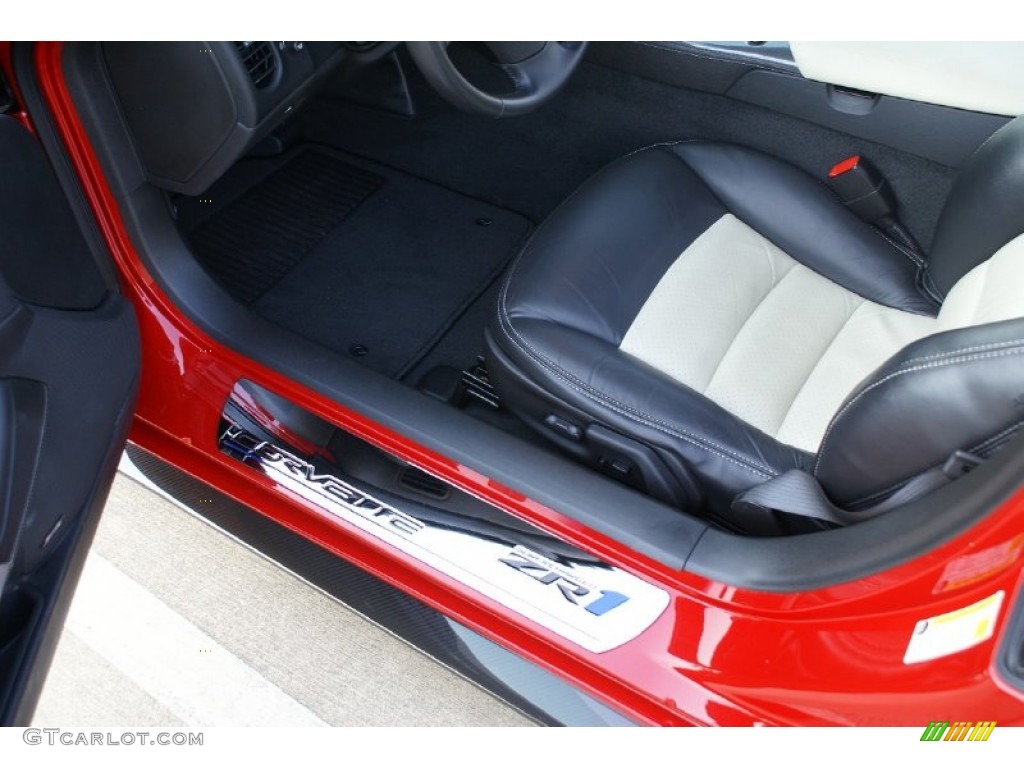 2009 Corvette ZR1 - Victory Red / Ebony/Titanium Gray photo #25