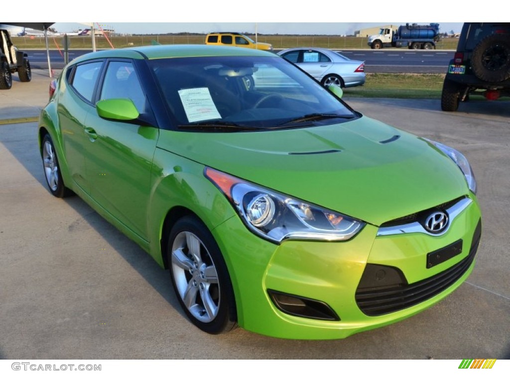 Electrolyte Green 2012 Hyundai Veloster Standard Veloster Model Exterior Photo #73821614