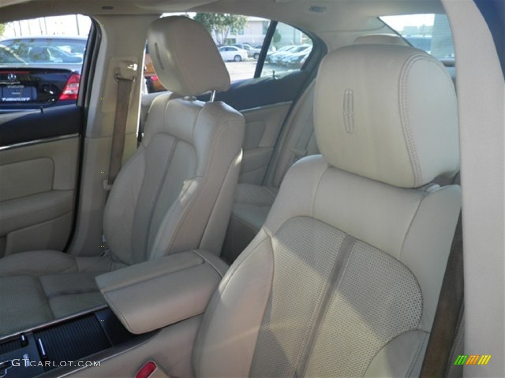2009 MKS Sedan - Smokestone Metallic / Light Camel photo #30