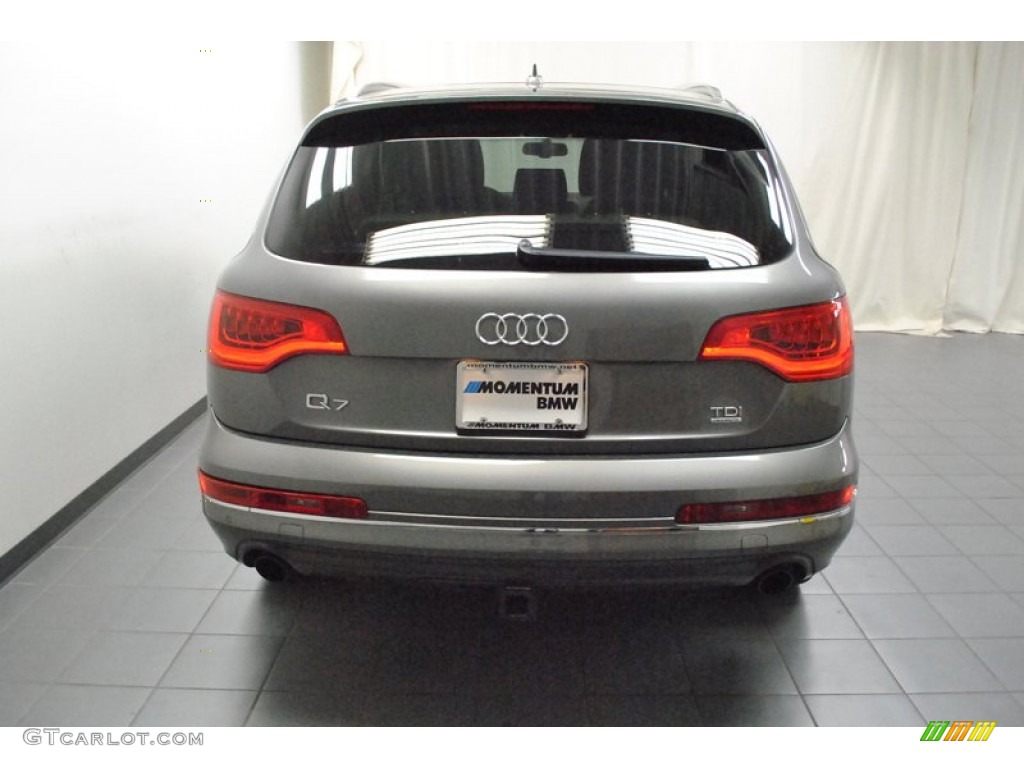 2010 Q7 3.0 TDI quattro - Daytona Gray Pearl Effect / Limestone Gray photo #11