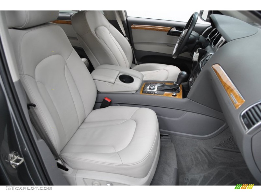 2010 Q7 3.0 TDI quattro - Daytona Gray Pearl Effect / Limestone Gray photo #48
