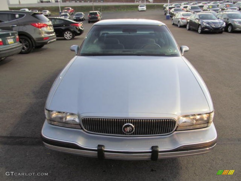 1995 LeSabre Custom - Light Adriatic Blue Metallic / Blue photo #3