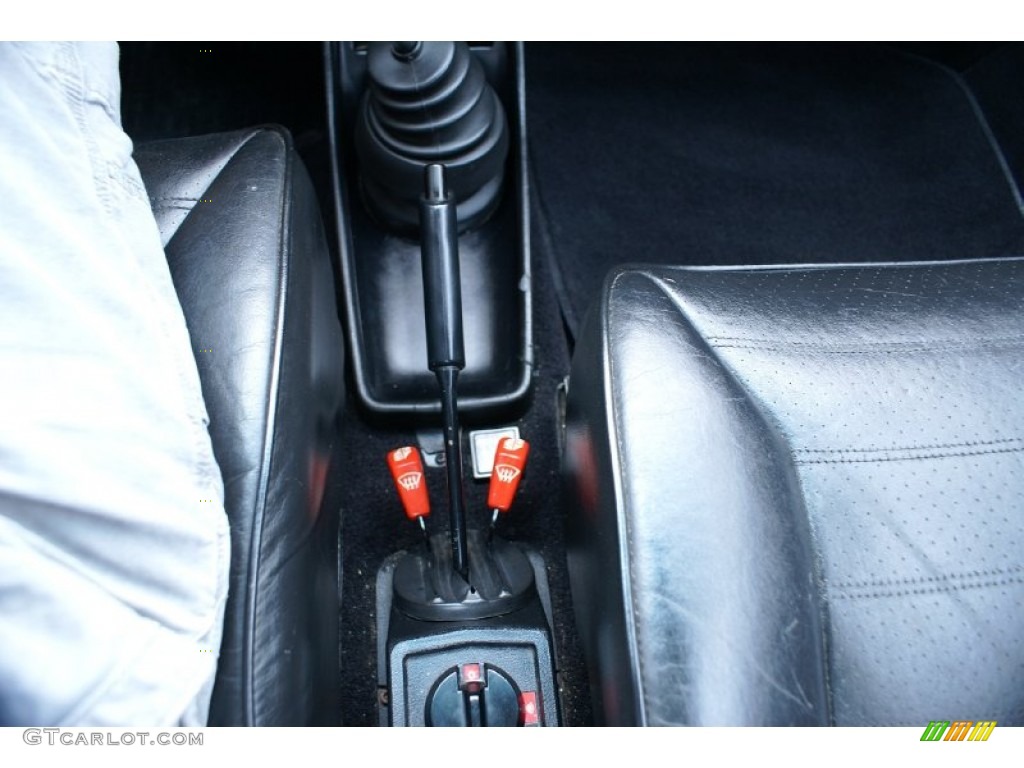 1984 Porsche 911 Carrera Targa Controls Photo #73829250