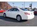 Super White - Camry LE Photo No. 35