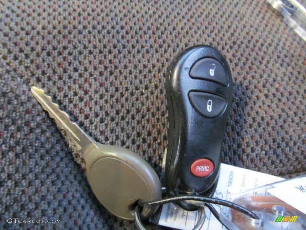 2003 Dodge Durango SLT 4x4 Keys Photo #73829771