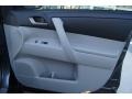 2013 Toyota Highlander Ash Interior Door Panel Photo