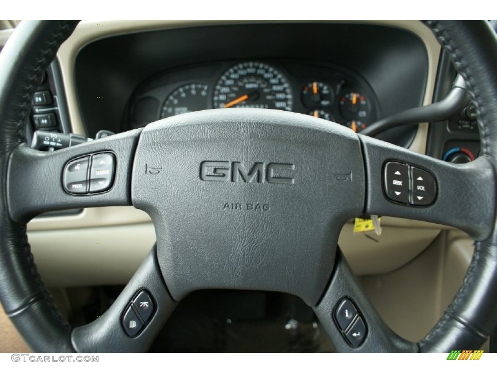 2006 GMC Yukon SLT 4x4 Controls Photo #73834051