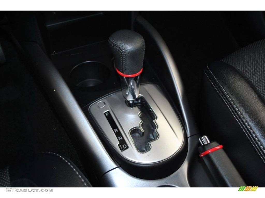 2011 Mitsubishi Outlander SE Transmission Photos