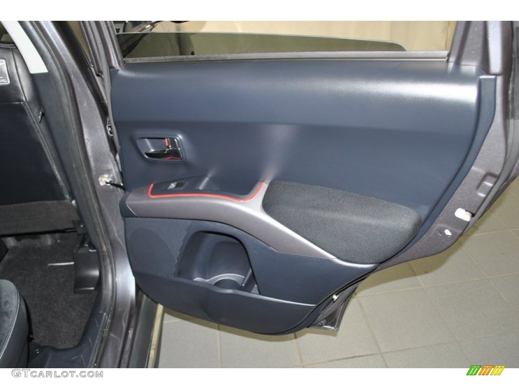 2011 Mitsubishi Outlander SE Black Door Panel Photo #73835098