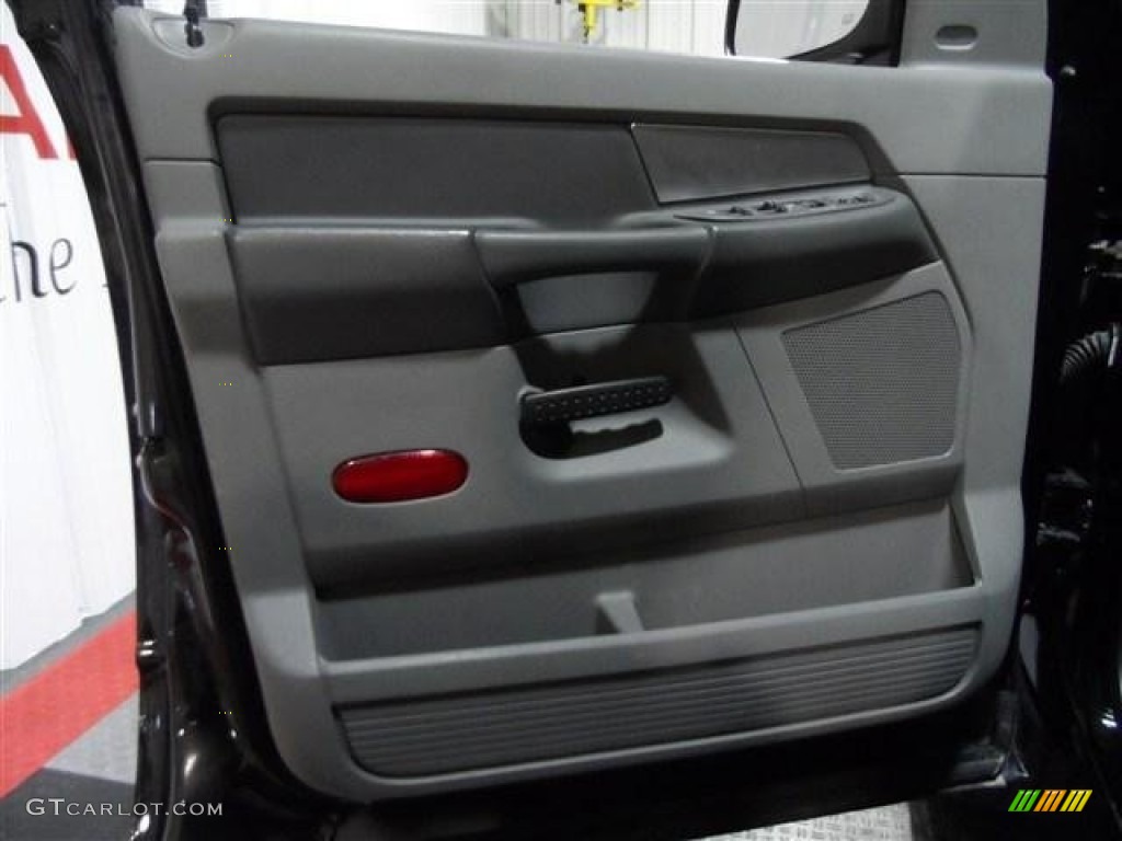 2008 Ram 1500 ST Quad Cab 4x4 - Brilliant Black Crystal Pearl / Medium Slate Gray photo #9