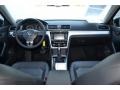 Black - Passat 2.5L SE Photo No. 14