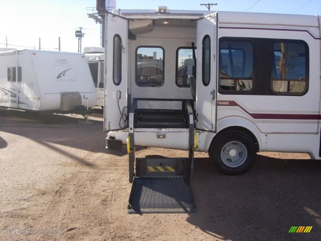 1995 E Series Van E350 Cutaway Handicap Passenger Conversion - White / Grey photo #5