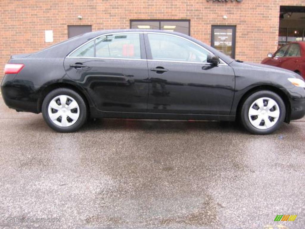 2007 Camry LE - Black / Ash photo #2