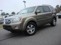 Front 3/4 View of 2010 Pilot EX-L 4WD