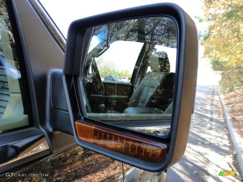 2007 Navigator Ultimate - Alloy Metallic / Camel photo #34