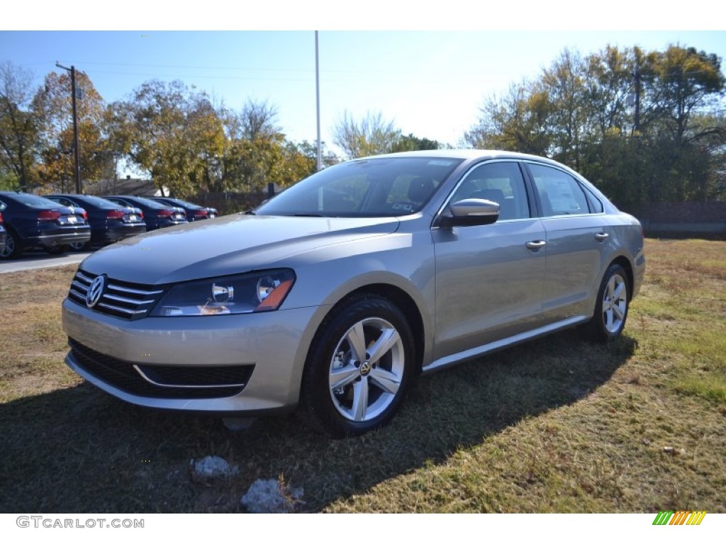 2013 Passat 2.5L SE - Tungsten Silver Metallic / Titan Black photo #1