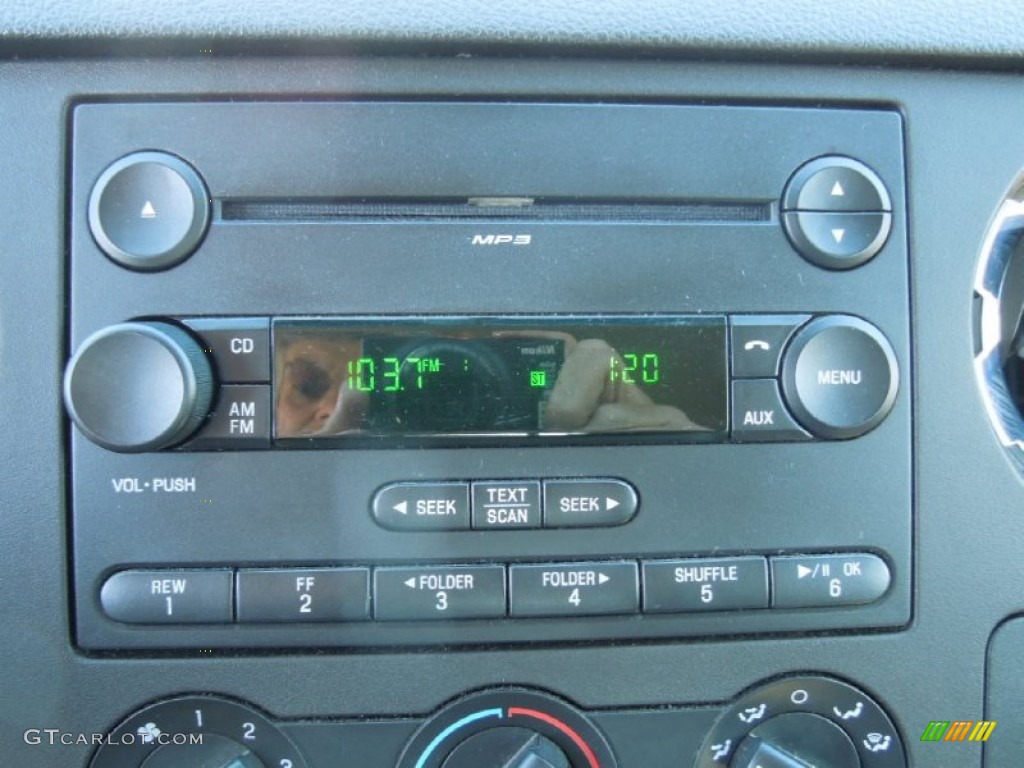 2008 Ford F250 Super Duty XLT Crew Cab 4x4 Audio System Photo #73847831