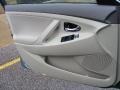 Aloe Green Metallic - Camry LE Photo No. 22