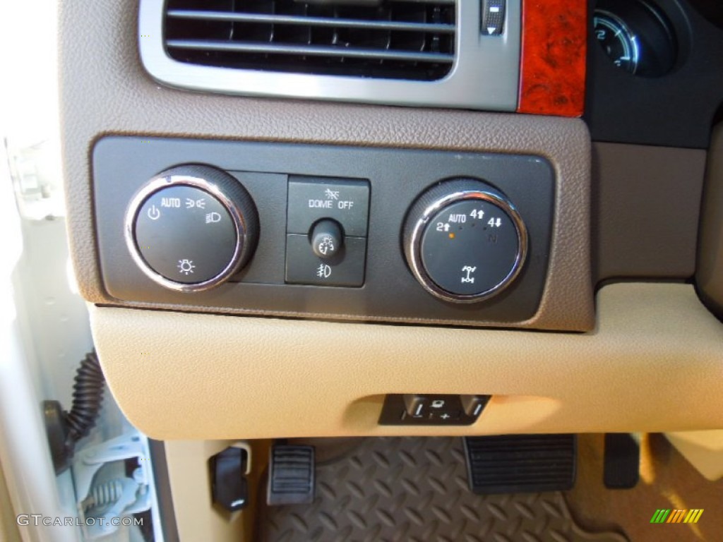 2013 Chevrolet Silverado 1500 LTZ Extended Cab 4x4 Controls Photo #73850465