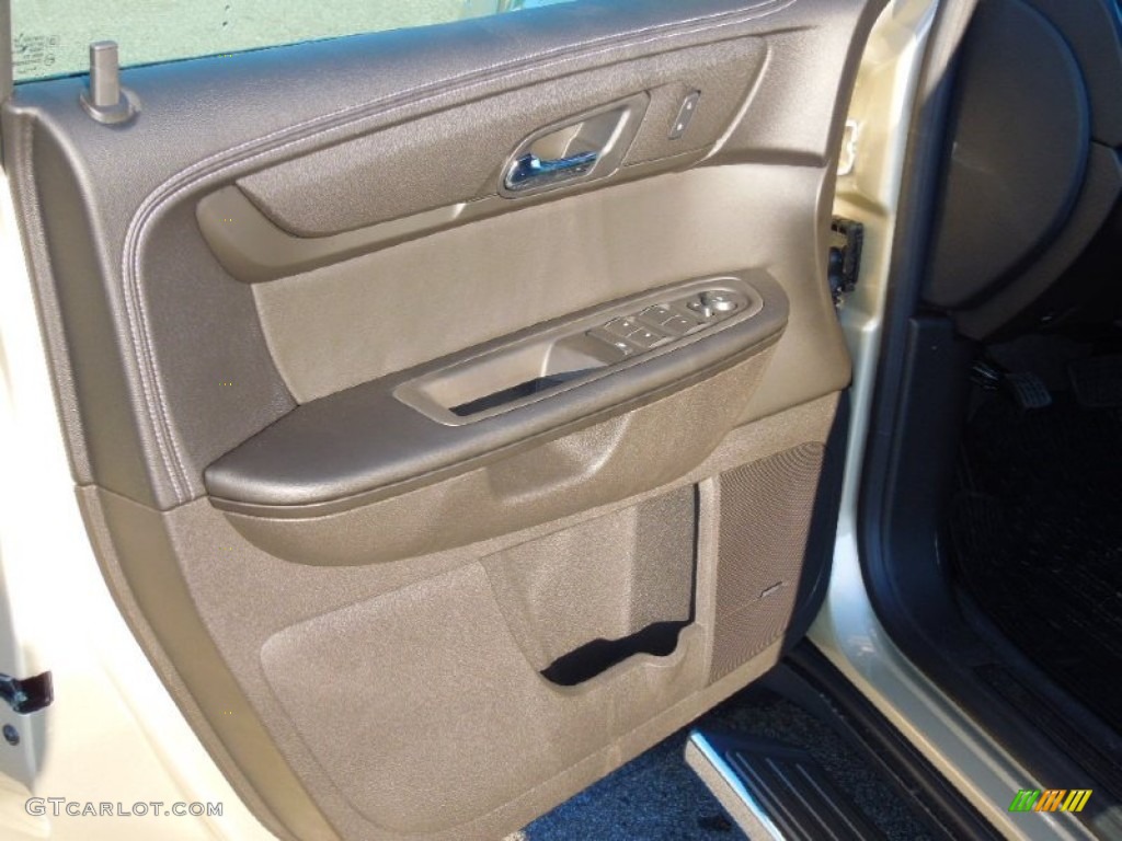 2013 Chevrolet Traverse LT Ebony Door Panel Photo #73851443