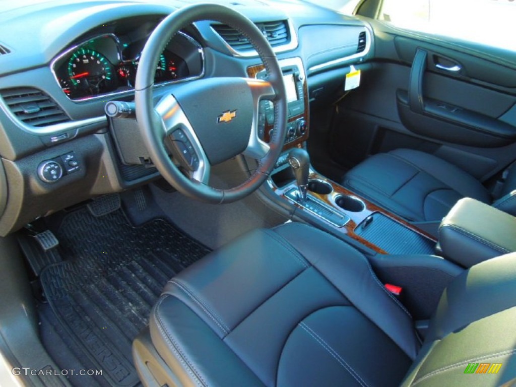 Ebony Interior 2013 Chevrolet Traverse LT Photo #73851848