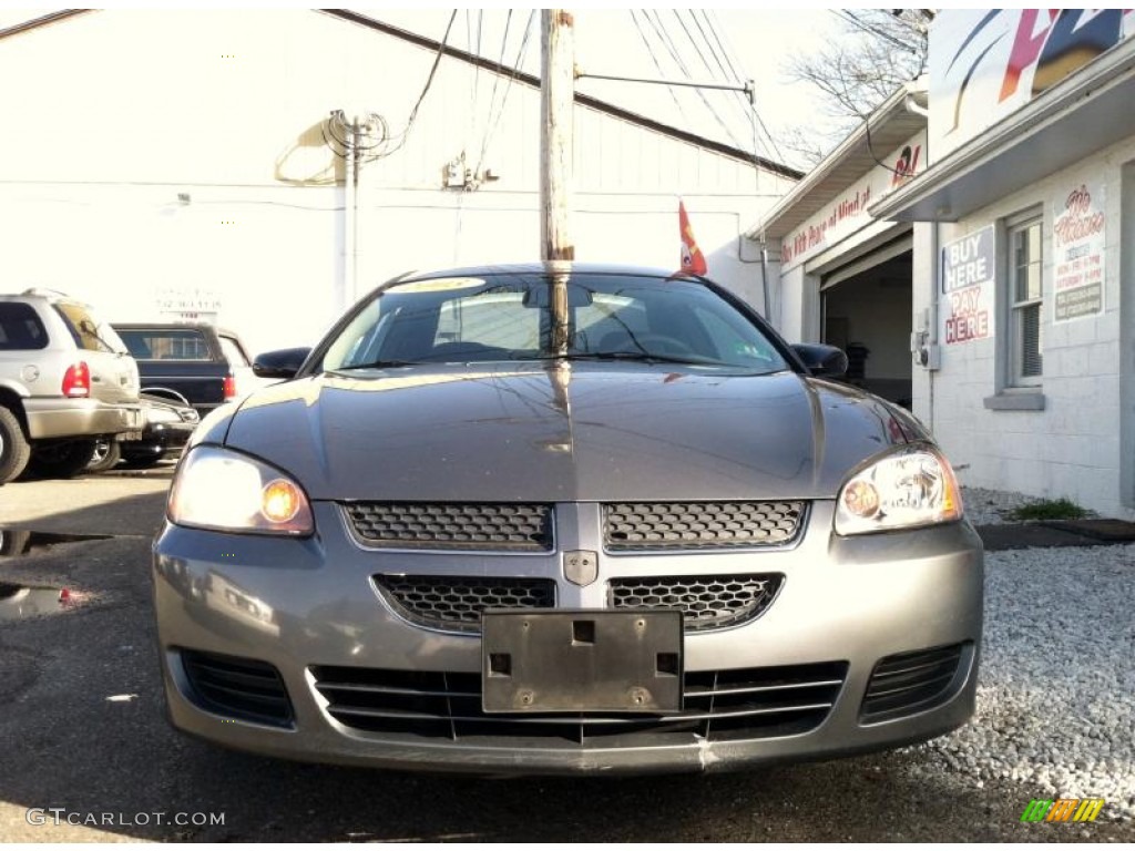 2003 Stratus SXT Coupe - Dark Titanium Metallic / Dark Taupe/Medium Taupe photo #2