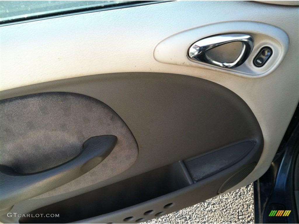2002 PT Cruiser Touring - Steel Blue Pearlcoat / Taupe photo #8